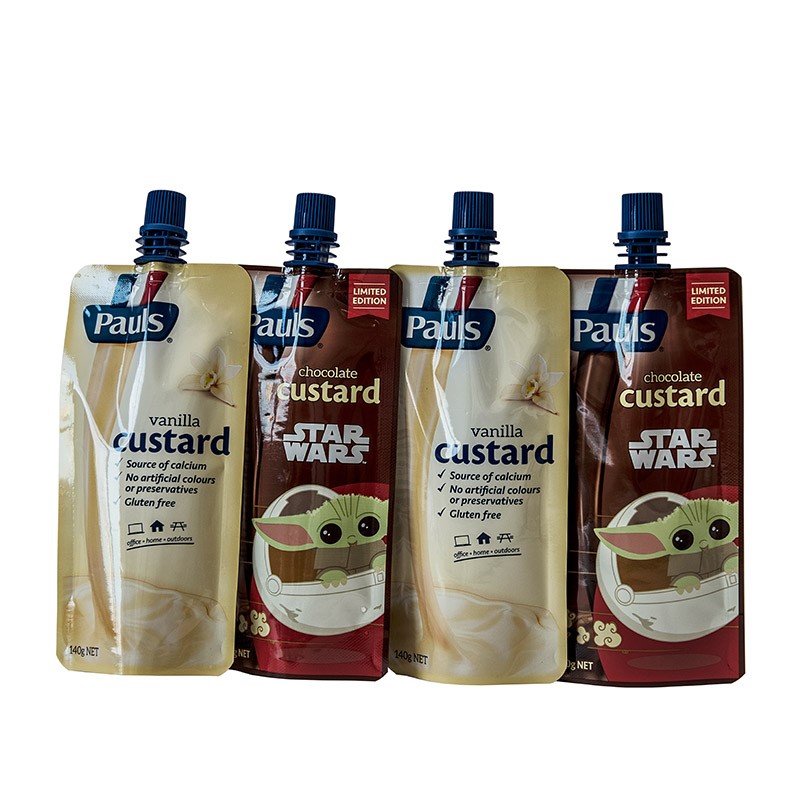 Sachet &agrave; bec verseur pour yaourt